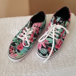 Vans Hawaiian women size 7